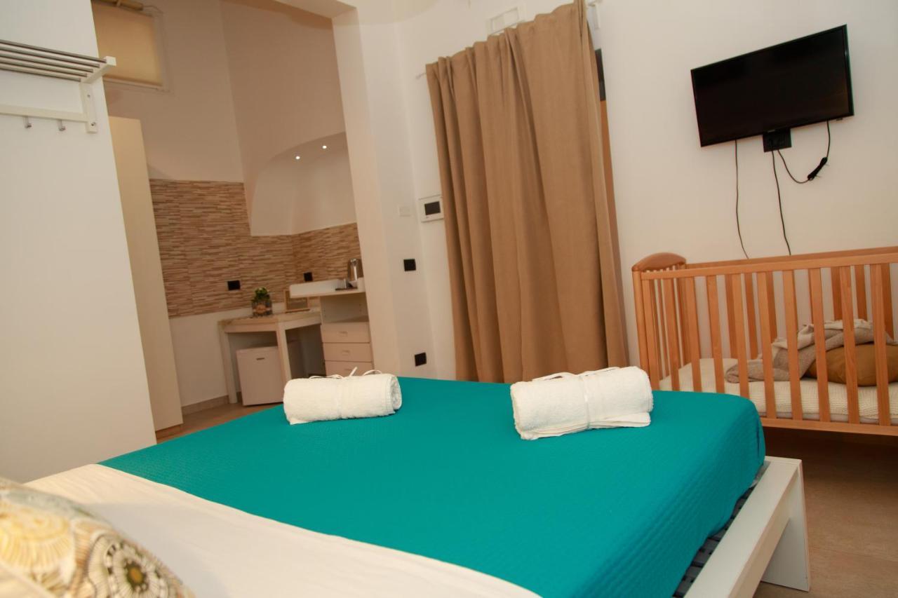 Residenza Le Chianche Bed & Breakfast Latiano Екстериор снимка